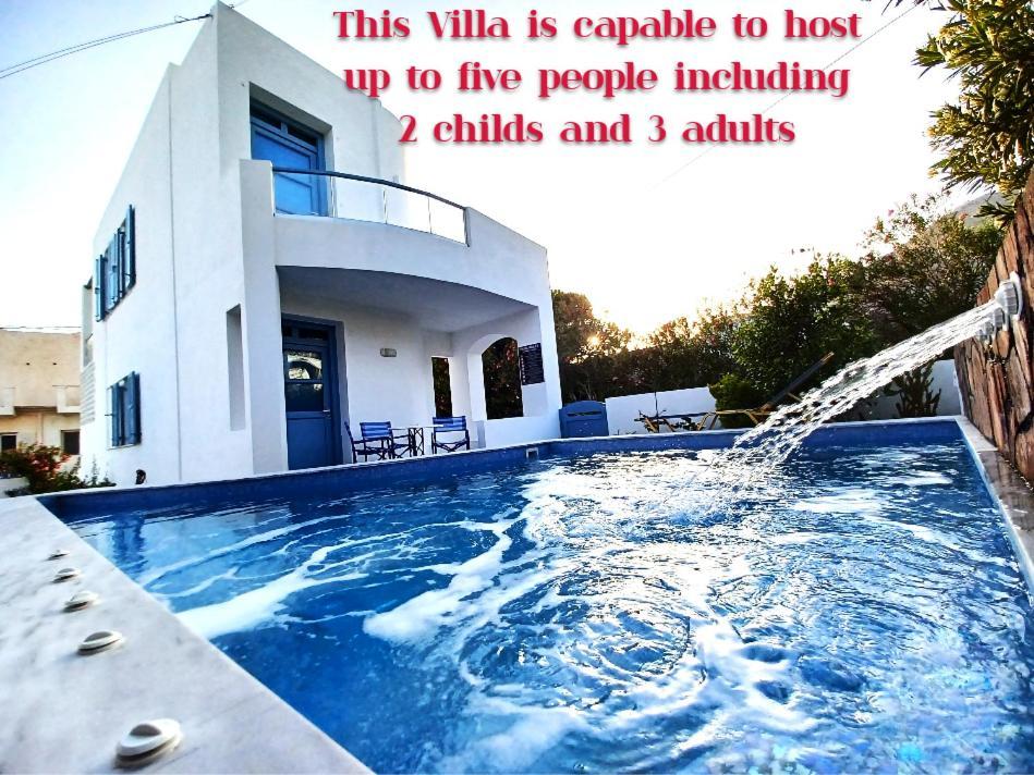 Located By The Sea One Beachfront Private Captain Lazaros Pool Villa With Loft In 750Sqm Spacious Private Plot-Jacuzzi-Sunrelax-Furnished Terace-Gazebo-Private Parking,Sleep 3 Adults And 2 Children, Just Steps From The Black Beach-Seaview Perissa  Exterior photo